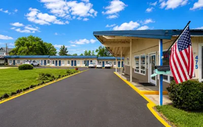 Royal Gateway Motel