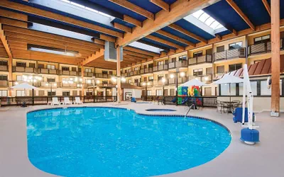 Photo 2 - The Eddie Hotel Gillette