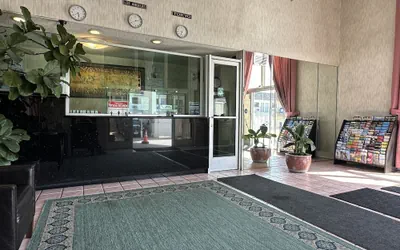 Photo 3 - Garden Grove Inn