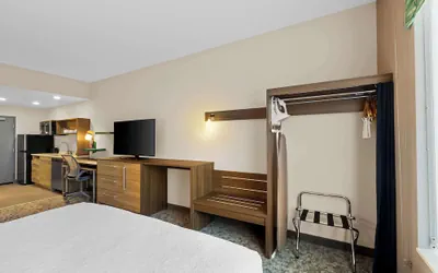 Photo 5 - Home2 Suites By Hilton Hendersonville