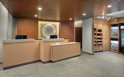 Photo 3 - Fairfield Inn & Suites By Marriott Alpharetta Avalon Area