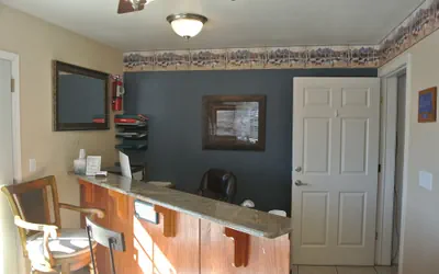 Photo 3 - Silver Lakes Inn