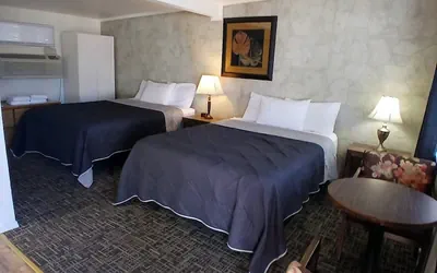 Photo 5 - Silver Lakes Inn