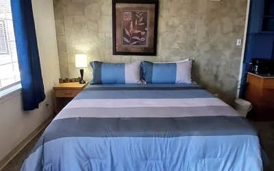 Photo 4 - Silver Lakes Inn