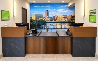 Photo 3 - La Quinta Inn & Suites by Wyndham Johnston