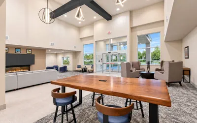 Photo 4 - La Quinta Inn & Suites by Wyndham Johnston
