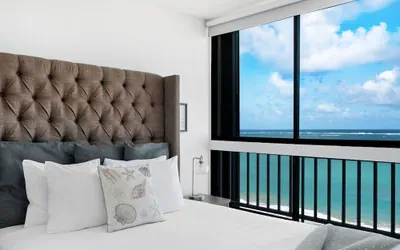 Photo 3 - Maria Beach 1BDR Oceanfront Pool Parking