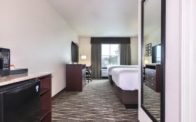 Photo 4 - Cobblestone Hotel & Suites - Rhinelander