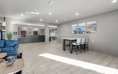 Photo 5 - Riverstone Suites - Chippewa Falls