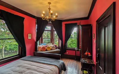 Photo 2 - The Weller House
