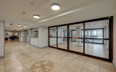 Photo 3 - Riverside Hotel & Conference Center