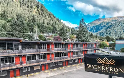 Waterfront on Glacier