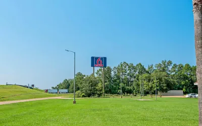 Motel 6 Hammond, LA – I 12 – I 55