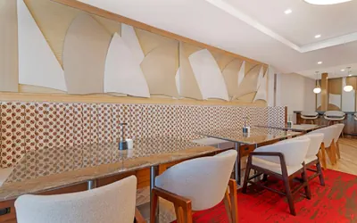 Photo 3 - Cambria Hotel & Suites Plymouth