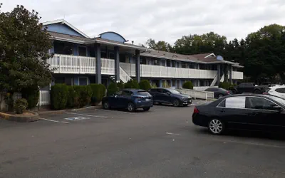 Photo 2 - Seattle Value Inn Near Tacoma Airport I-5