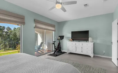Photo 3 - .2 Miles From Beach, Bright and Modern Townhome, 3bd, 3bth