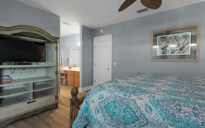 Photo 3 - 5 Minutes to Beach - Large Complex Pool