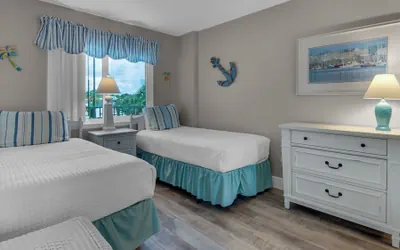 Photo 5 - Beachcrest