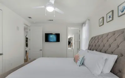 Photo 5 - Condo