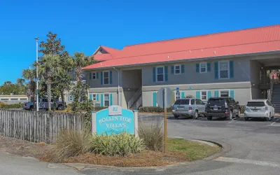 Rollin Tide Villas
