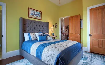 Photo 3 - Stuart Manor Bed and Breakfast