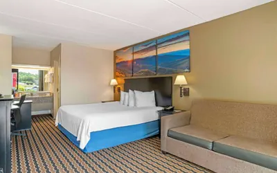 Photo 5 - Quality Inn near Speedway