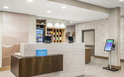 Photo 2 - Hampton Inn Aurora Medical Center Denver