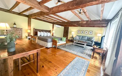 Photo 3 - Black Walnut Inn