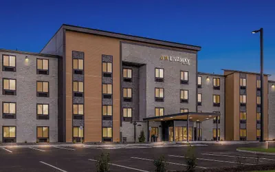 Photo 2 - LivAway Suites Nashville- Smyrna