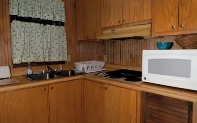 Photo 3 - Beaufort Harbour Suites East Lodge