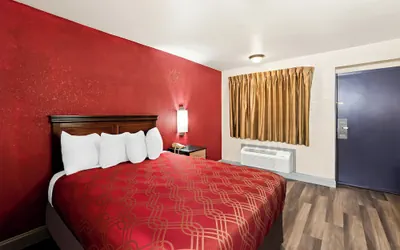 Photo 5 - Bellmawr Economy Inn