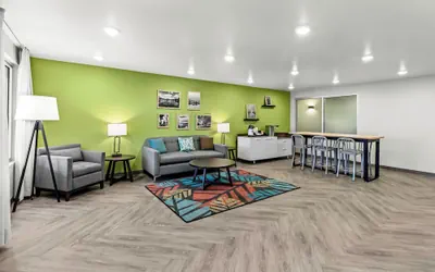 Photo 4 - WoodSpring Suites Beaverton - Portland West