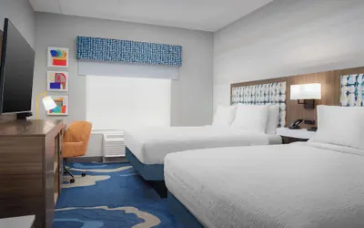 Photo 2 - Hampton Inn & Suites Naples South