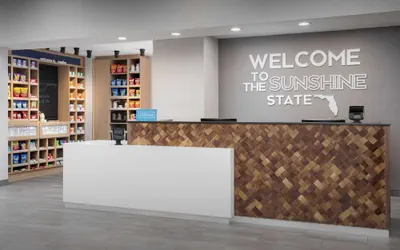 Photo 4 - Hampton Inn & Suites Naples South