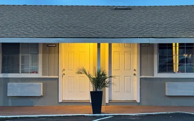 Budget Motel
