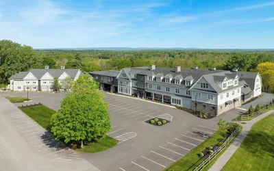Photo 2 - Brookmere Saratoga, a Tribute Portfolio Hotel