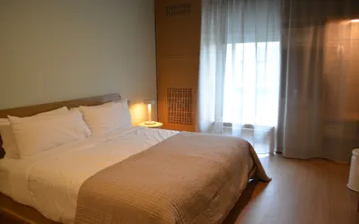 Photo 4 - Stonebreaker Hotel