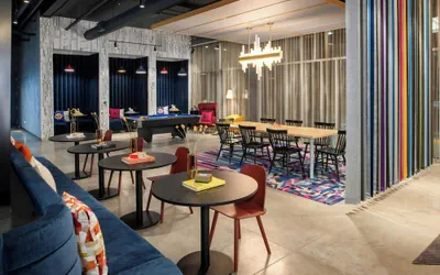 Photo 5 - Aloft by Marriott Sacramento Airport Natomas
