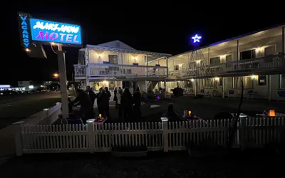 Photo 2 - Mari-Anne Motel