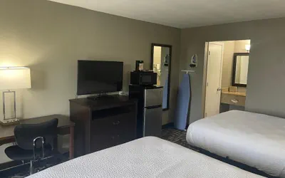 Photo 5 - Homegate Inn And Suites Collierville TN