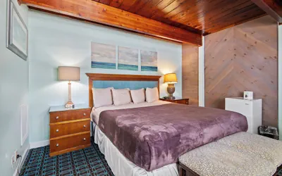 Photo 4 - Oceanfront Inn II