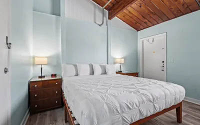 Photo 5 - Oceanfront Inn