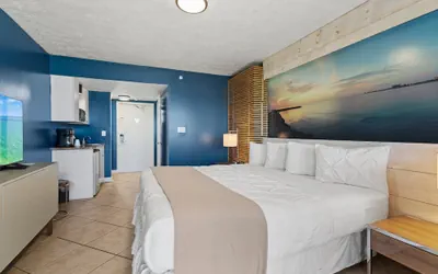 Photo 3 - Oceanfront Inn