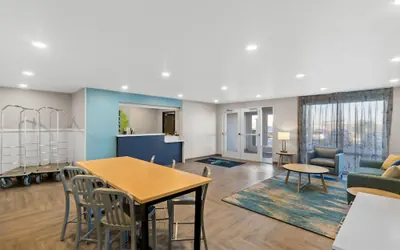 Photo 3 - WoodSpring Suites Centennial - Denver Tech Center