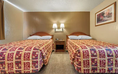 Photo 2 - Pueblo Inn