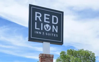 Photo 2 - Red Lion Inn & Suites Adairsville