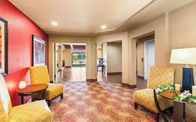 Photo 3 - Quality Inn Blackwell I-35