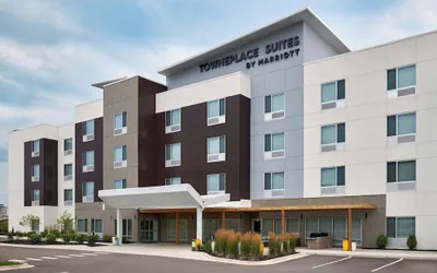 Photo 2 - TownePlace Suites by Marriott Lansing North