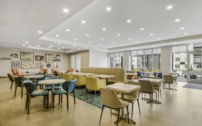 Photo 5 - Home2 Suites By Hilton Cincinnati Midtown Oakley