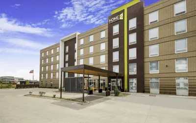 Photo 2 - Home2 Suites By Hilton Cincinnati Midtown Oakley